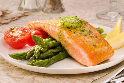Earlee Products Product Innovations Seafood Sliced Salmon and Asparagus